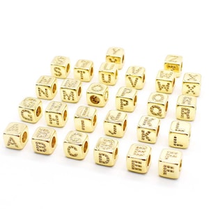 Charme de contas com letras iniciais, banhado a ouro 18K, pave CZ, contas quadradas com letras de zircônia, contas de letras para pulseiras, colar, fabricação de joias S909