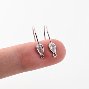 Pendientes de gancho con forma de lágrima chapados en oro, con cristales de circonita, hipoalergénicos, accesorios para pendientes DIY, materiales para pendientes hechos a mano LM2-Z017 Plata