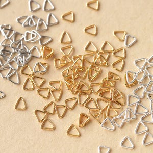 Gold Plated Triangle Jump Ring, Open Jump Rings, Triangle Connector, For Necklace And Earrings Making, Jewelry Findings MM433