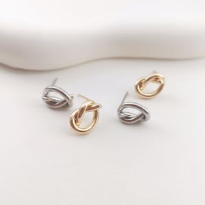 Simple Sleek Twisted Post Earring,Gold Plated Earring Post With Loop,Hypoallergenic,DIY Earring Findings,Handmade Earring Supplies LM2-ZX251