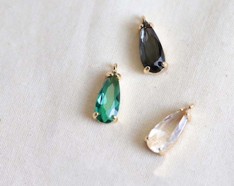 14K Gold plated teardrop pendant,cubic zirconia pendant,cz teardrop charm,for necklace and earring making,jewelry findings MM068