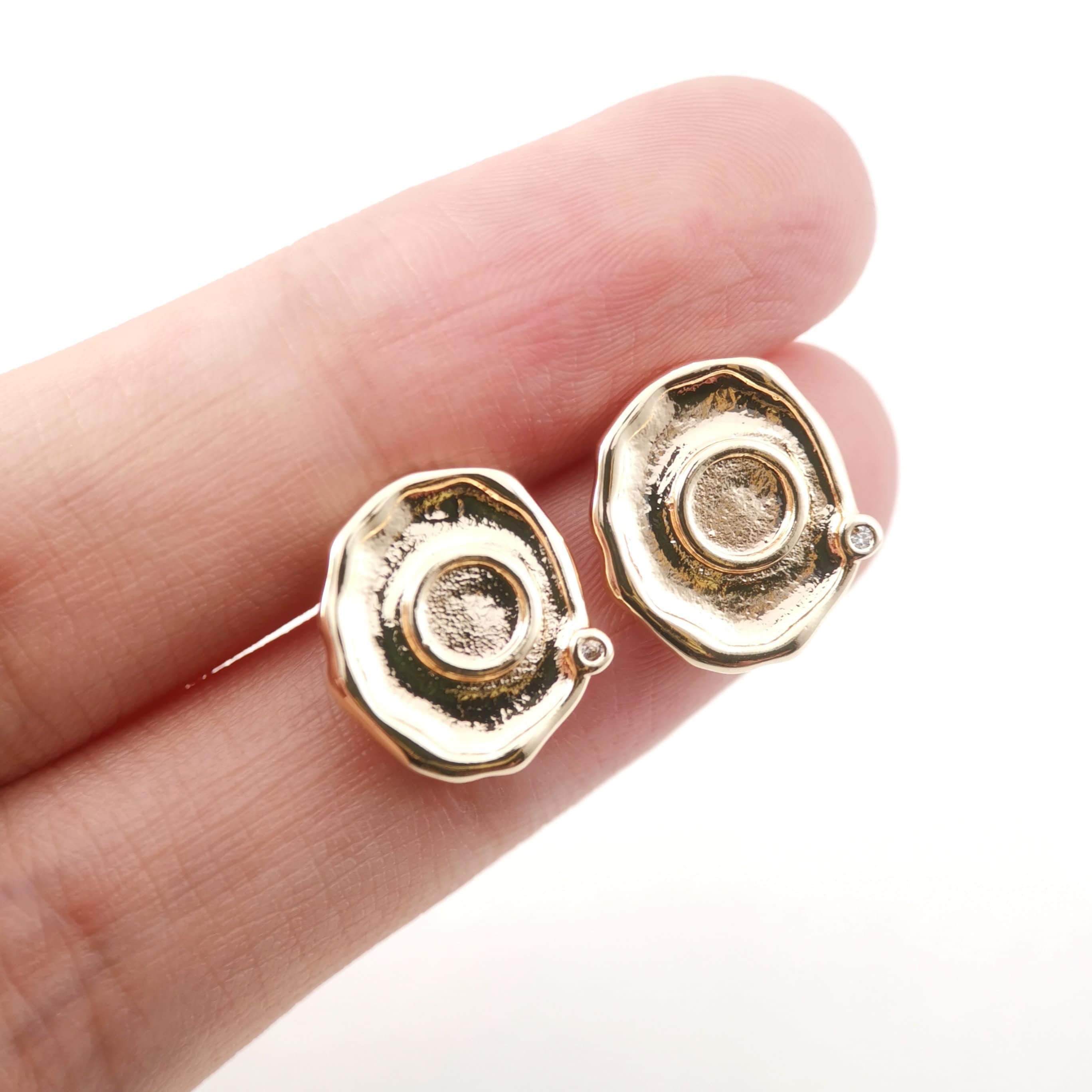 Kakonia 9 Orecchini con Occhio Maligno in Argento Placcato Kakonia 9 Orecchini con Occhio Maligno in Argento Placcato