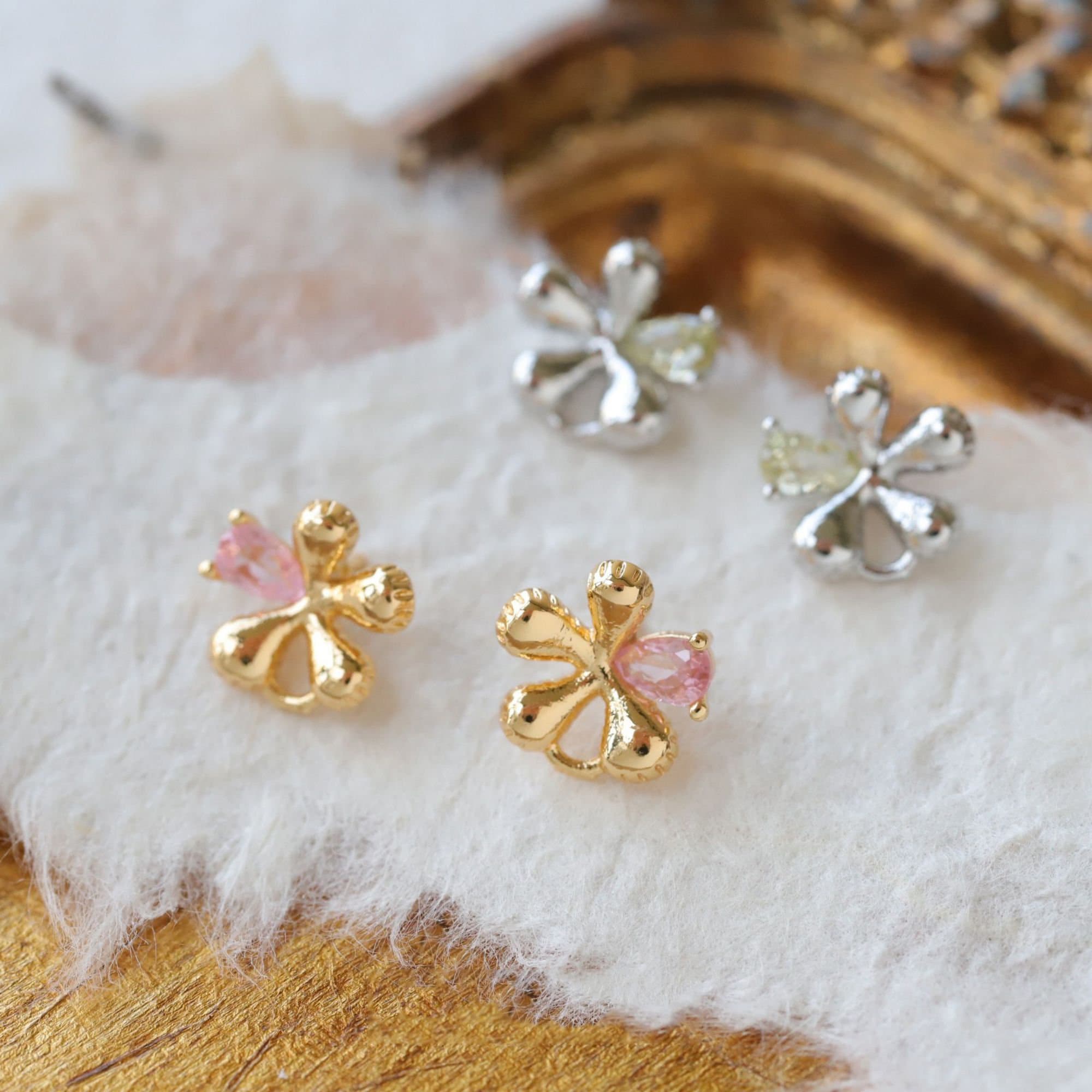 14K Gold Plated Zirconia Flower Earrings With Hole,flower Non