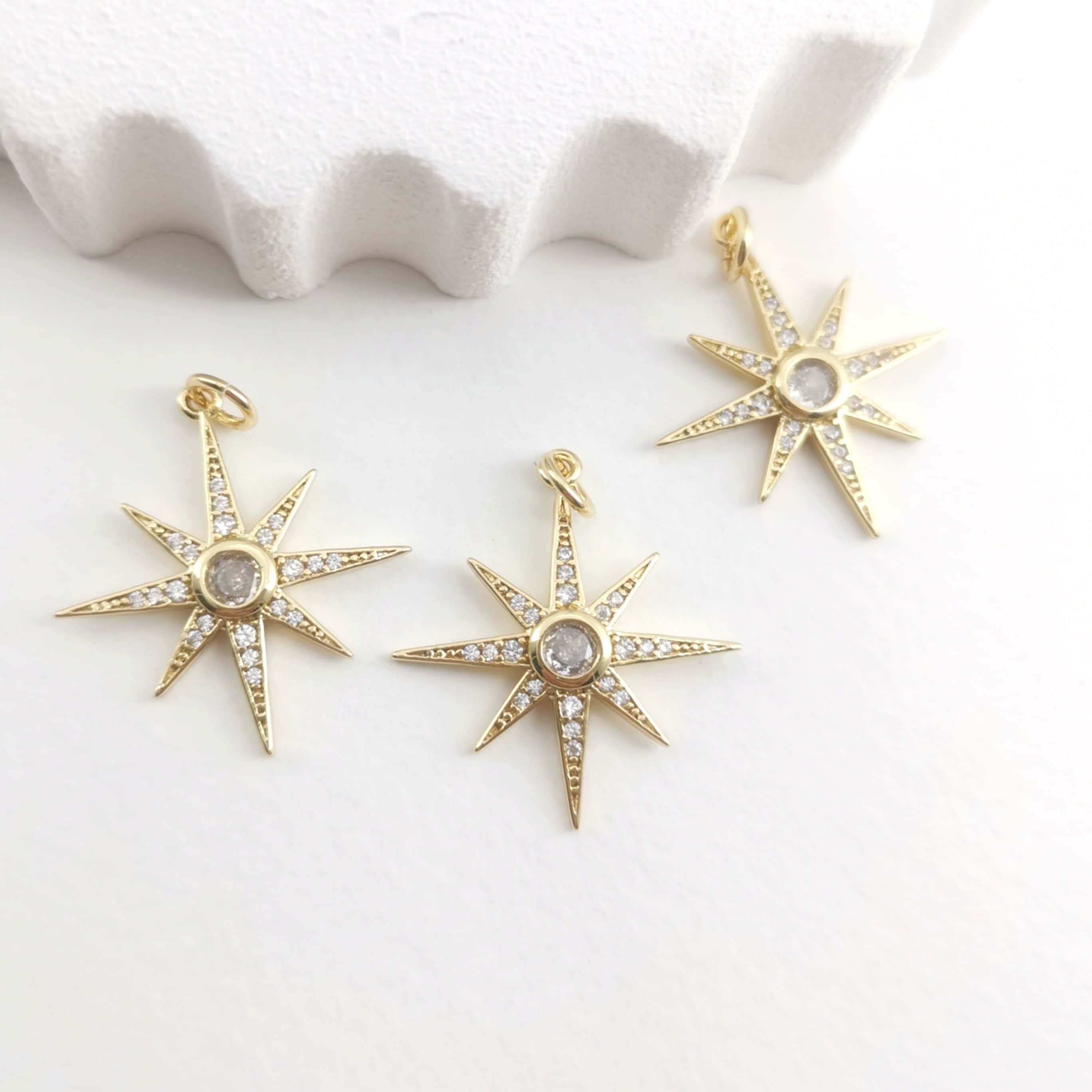 好きに Textured Chunky Cubic Gold Charm,18k Polaris Sun Zircon アクセサリー