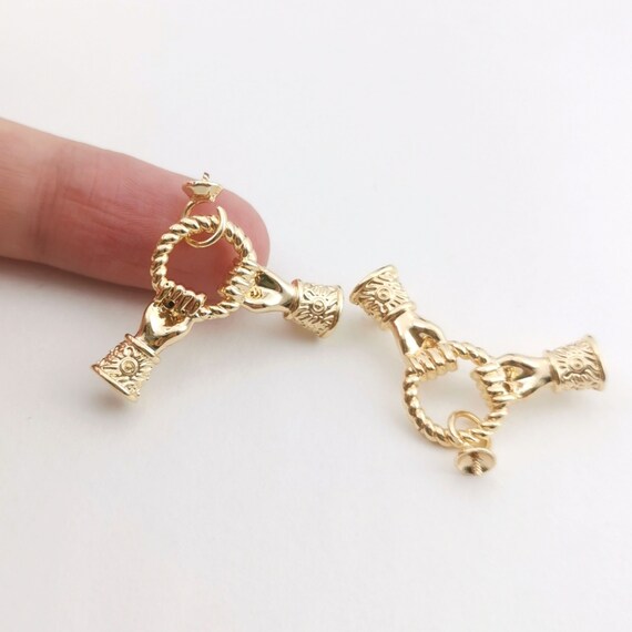 Twisted Pearl Round Hand Clasp Connector,14k Gold Plated