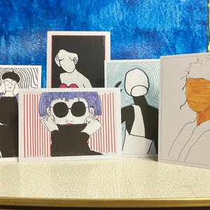 Cartes postales modernes peintes à la main dans un ensemble de cinq tirages d'art A6 Pop Art Line Art, impression de haute qualité