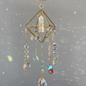 Crackled Quartz Suncatcher, Crystal Suncatcher, Clear Quartz Suncatcher, Indoor Decor, Rainbow Maker - Sun Catcher, Rock Crystal, Quartz