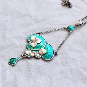 Superb sterling silver and enamel necklace by Charles Horner of Halifax.