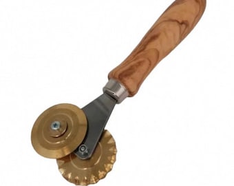 Double dough wheel / pasta cutter with smooth/serrated brass blade with olive wood handle