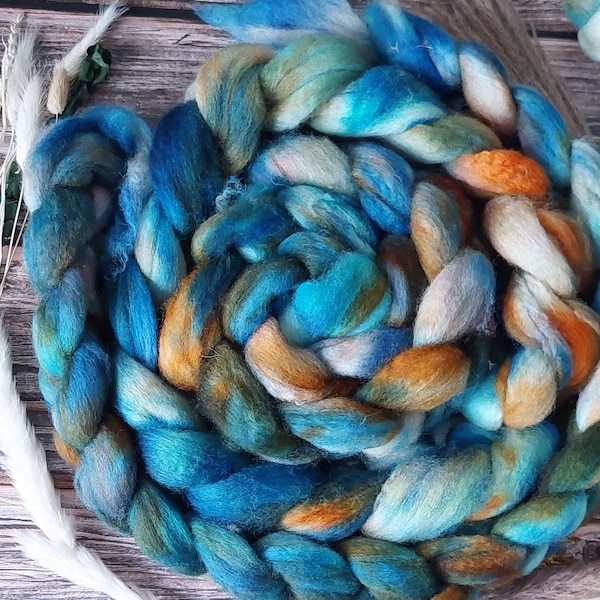 Hand-dyed BFL roving, wool top 'Rusty Boat', 100g