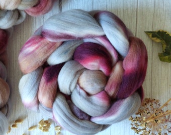 Hand-dyed supersoft merino roving /wool top 'Ashes', 100g