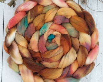 Hand-dyed superfine Merino wool top roving 'Mars', 100g