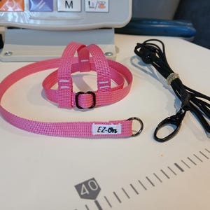 Handmade EZ-On Parrot Harness with Detachable Leash: Lightweight Stainless Steel Hardware image 17