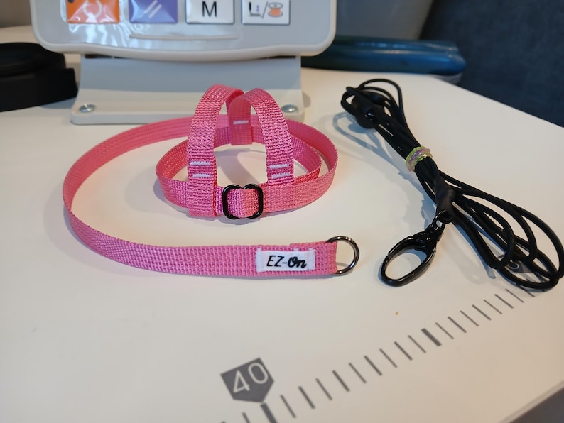Handmade EZ-On Parrot Harness with Detachable Leash: Lightweight Stainless Steel Hardware image 17
