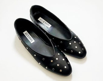 Eco cuero punto Toe Studs Ballet Flats / Vintage zapatos de ballet negros plegables / zapatos de ballet negro Mary Janes