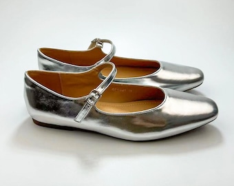 Retro Style Pointed Toe Mary Janes | Classic Single Adjustable Strap Mary Jane Flats | Silver Black Women Shoes