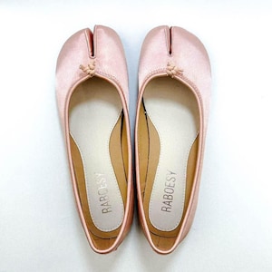 Satin Tabi Ballet Flats | Cute Split Toe Shoes | Stylish Pink Split Toe Tabis Shoes | Fabric Tabi Shoes Suitable For Wide Feet