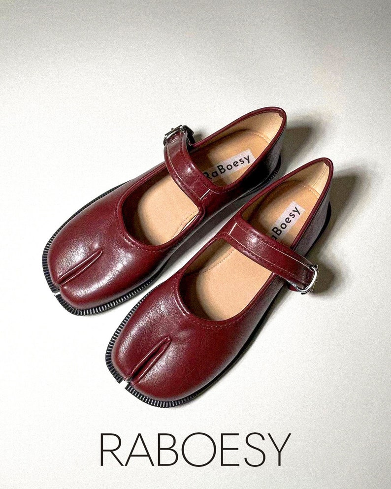 Eco Leather Vintage Tabi Ballet Flats Women Split Toe Adjustable Strap Mary Jane Shoes Retro Brown Black Red White Split Toe Tabi Shoes zdjęcie 5