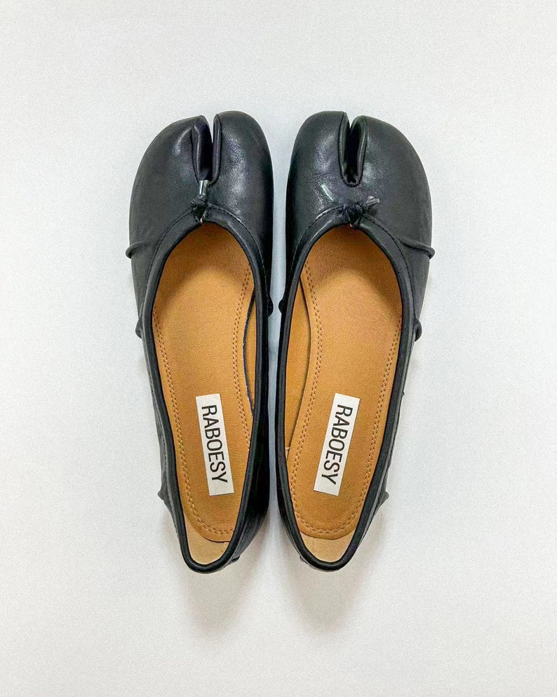 Women Eco Friendly Split Toe Tabi Ballet Flats Vintage Foldable Tabis Ballet Flats Retro Brown Khaki Black Tabi Flats Black