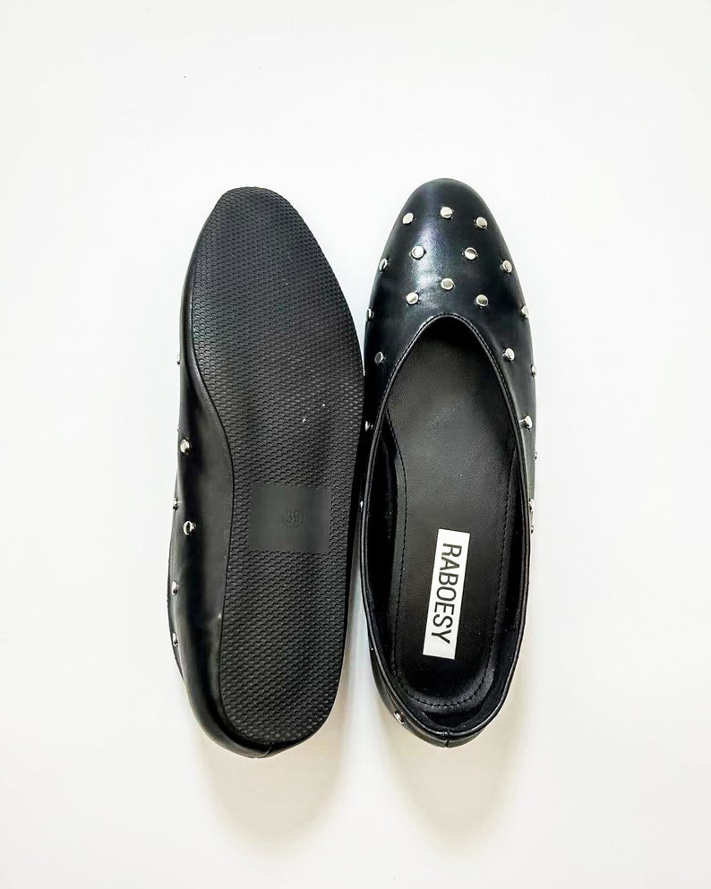 Eco cuero punto Toe Studs Ballet Flats / Vintage zapatos de ballet negros plegables / zapatos de ballet negro Mary Janes imagen 5