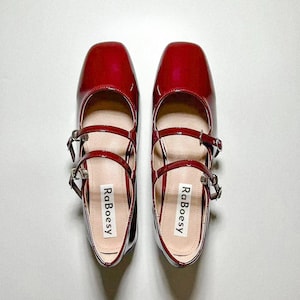 Zapatos de tacón Mary Jane con correas dobles para mujer / Zapatos Mary Jane con dos correas de estilo retro / Zapatos de tacón Mary Jane con punta redonda y punta redonda en color rojo plateado y negro Rojo