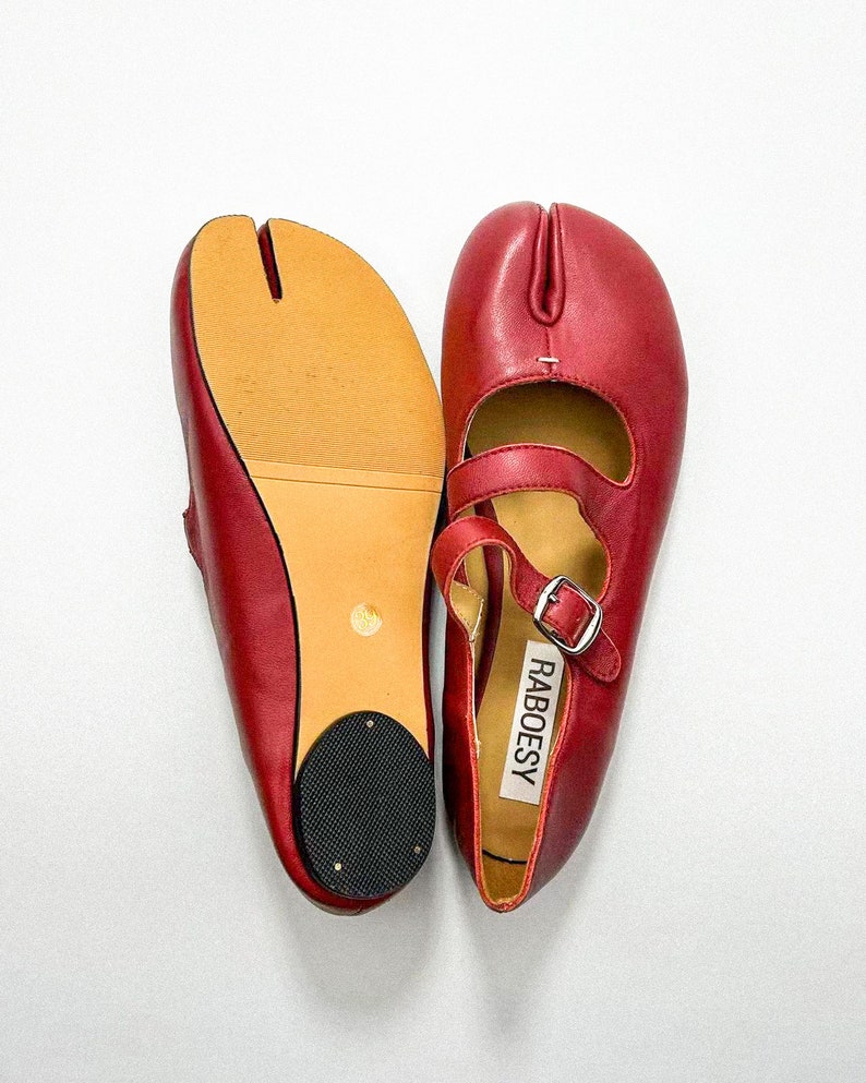 Eco Leather Retro Double Straps Tabi Ballet Flats Split Toe Adjustable Strap Mary Jane Shoes Vintage Red Split Toe Tabi Ballerina Shoes zdjęcie 9