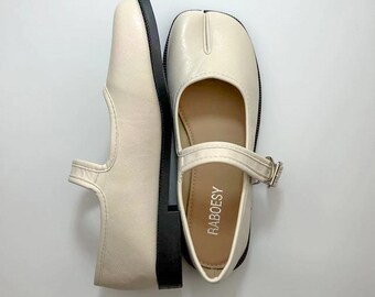 Women Retro Style Tabi Shoes | Vintage Tabi Mary Janes Women Retro Style Tabi Shoes | Vintage Tabi Mary Janes