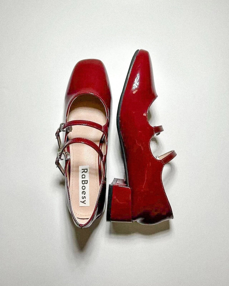 Zapatos de tacón Mary Jane con correas dobles para mujer / Zapatos Mary Jane con dos correas de estilo retro / Zapatos de tacón Mary Jane con punta redonda y punta redonda en color rojo plateado y negro imagen 1