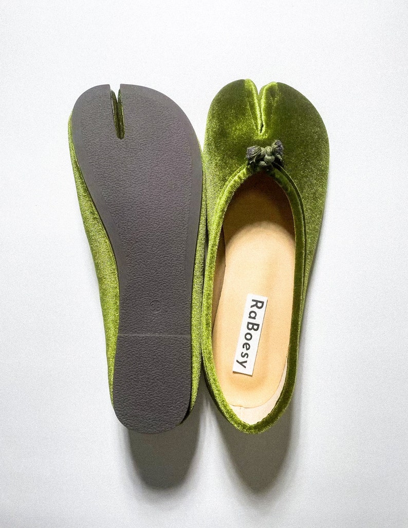 Frauen Samt Split Toe Tabi Ballerinas Vintage Grün Braun Tabis Ballerinas Retro Ballerinas Wohnungen Tabis für Damen Bild 6