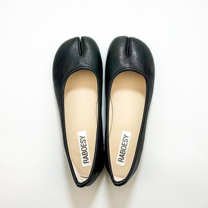 Mary Janes à bout pointu de style rétro Chaussures plates classiques Mary Jane à bride réglable Chaussures femme argent noir image 7