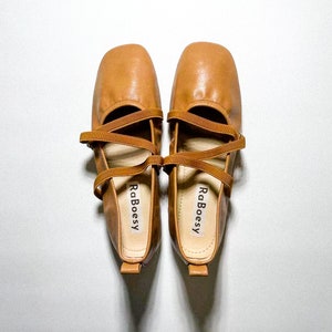 Weiche Ballerinas aus umweltfreundlichem Leder Damen Schwarzer faltbarer Ballerina Weiche, bequeme Schuhe mit Kreuzriemen Ballettschuhe für Damen Orange