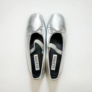 Leather Round Toe Flexible Band Ballerinas Cute Sliver Foldable Ballet Flats Elastic Strap Tie Bow Ballet Shoes image 2