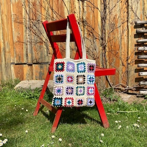 Crochet granny square tote bag pattern