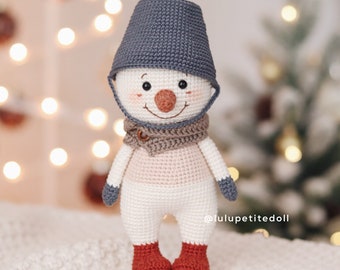PDF PATTERN - Christmas Snowman Crochet Pattern, Amigurumi crochet pattern (NOT the finished doll)