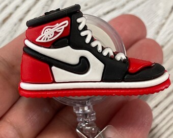 Nike badge reel Clearance