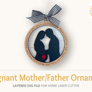 2024 Ornamento de Mãe e Pai Grávido SVG, Primeiro Enfeite de Natal de Baby Bump 2022, Presentes Personalizados para Família, Pais Grávidos SVG