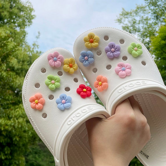 Flower crocs online