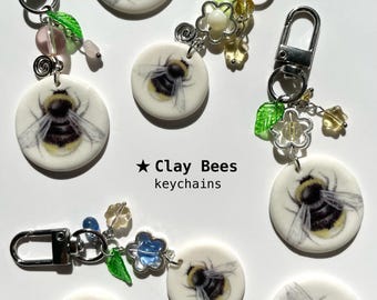 Llavero de abeja de arcilla hecho a mano: dije de cerámica, dije para bolso con cuentas