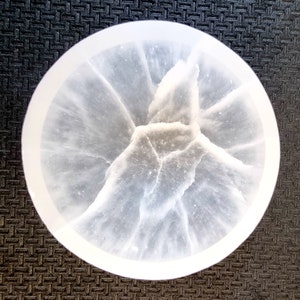 Selenite Round Bowl 6 cm, 8 cm, 10 cm,  Selenite Charging Bowl / Crystals Holder Bowl / Crystals Lover Gift / Home Gift