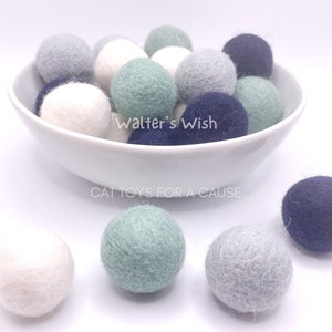 NAVY, MINT Wool Felt Balls | 2cm Felted Balls | Cat Toys | Small Felt Balls | Loose Felt Balls | Kicker Toys for Kitten, Cat, Ferret, Rat