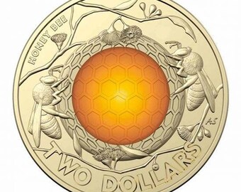 2022 Australia 2 Dollar Honey Bee Coloured Uncirculated Coin in Protective Capsule