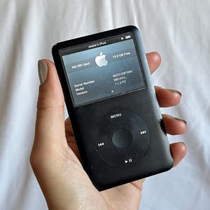 Apple iPod Classic 80GB Apple iPod Classic 6th Generation 80GB