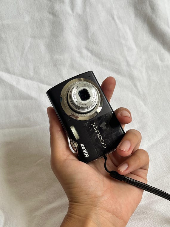 Nikon Coolpix S230 |Y2K Aesthetic Digital Camera