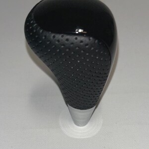 Automatic Shift Gear Knob for Toyota Tacoma (until 2015 ) and most models with automatic transmission (thread 8x1,25mm) Black