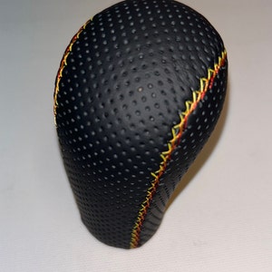 Manual Transmission Gear Shift Knob Fit For Tacoma (2005-2015) 5-6 speed. Black, Thread pitch 12x1.25 mm