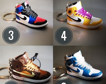 Mini sneakers | Etsy España