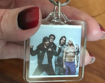 RED HOT CHILI PEPPERS KEYCHAIN 2002年USA製 Amazon.com: Rock Off officially licensed products Red Hot