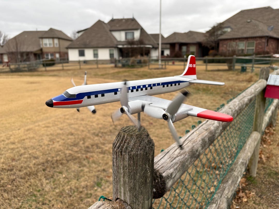 NWA Northwest Airlines DC-7C Wind Spinner - Etsy