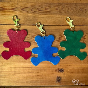 Personalised Hand-dyed Leather Teddy Bear Keyring / Personalised Initial Keychain / Teddy Bear Bag Charm / Children’s Bag Charm