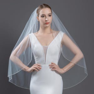 Sparkle Crystal Pearl Beaded Wedding Veil – One Tier Beaded Edge Bridal Veil, Elbow/Fingertip Length Veil, Ivory Wedding Veil, Bride Veil